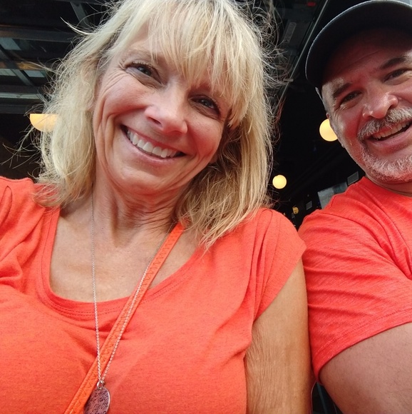 Meet your Posher, Tammy - Picture 2 of 2